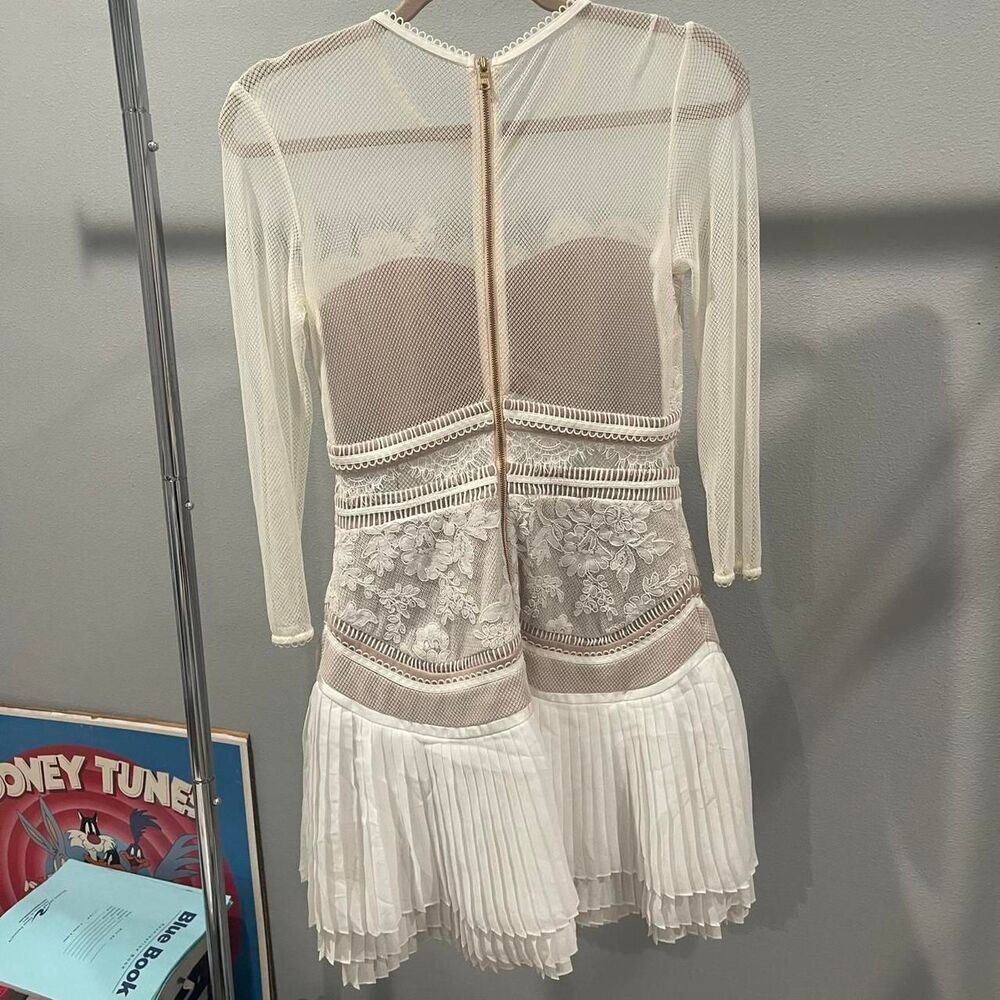 NWT Three Floor White lace mini dress with mesh sleeves - Picture 9 of 9